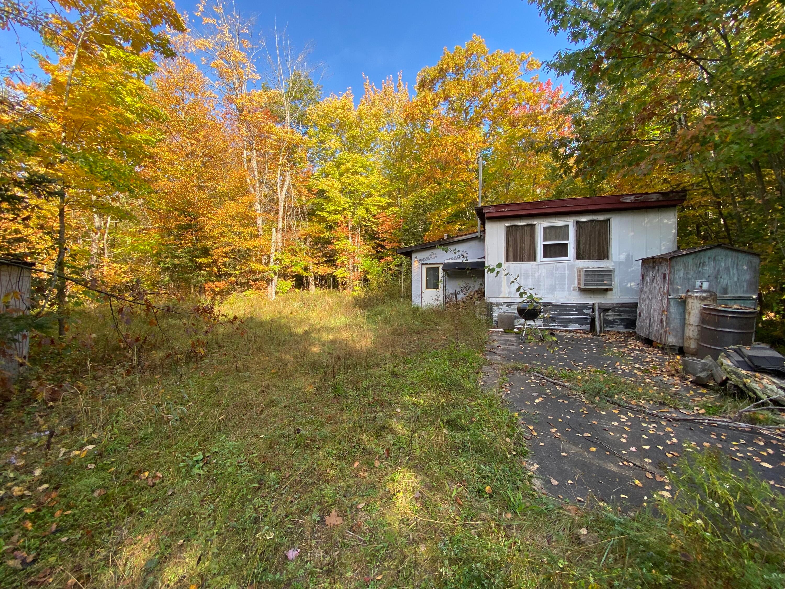 11327 South Homestead Road Sault Ste. Marie, MI 49783 - Photo 1 of 10 Gallery Image 1