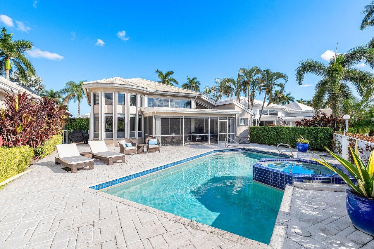17111 Huntington Park Way Boca Raton, FL 33496 - Photo 4 of 59 Pool