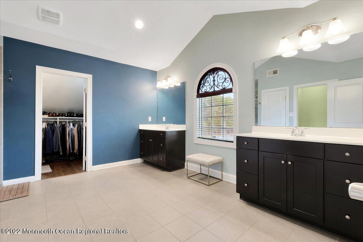 8 Michele Boulevard Howell, NJ 07731 - Photo 41 of 83 41-8 Michele Blvd, Howell, NJ69