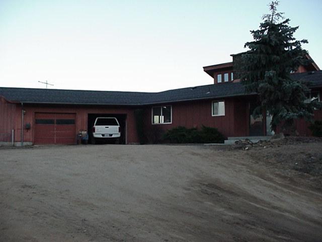 4305 B Grote Road Clayton, WA 99110 - Photo 1 of 8