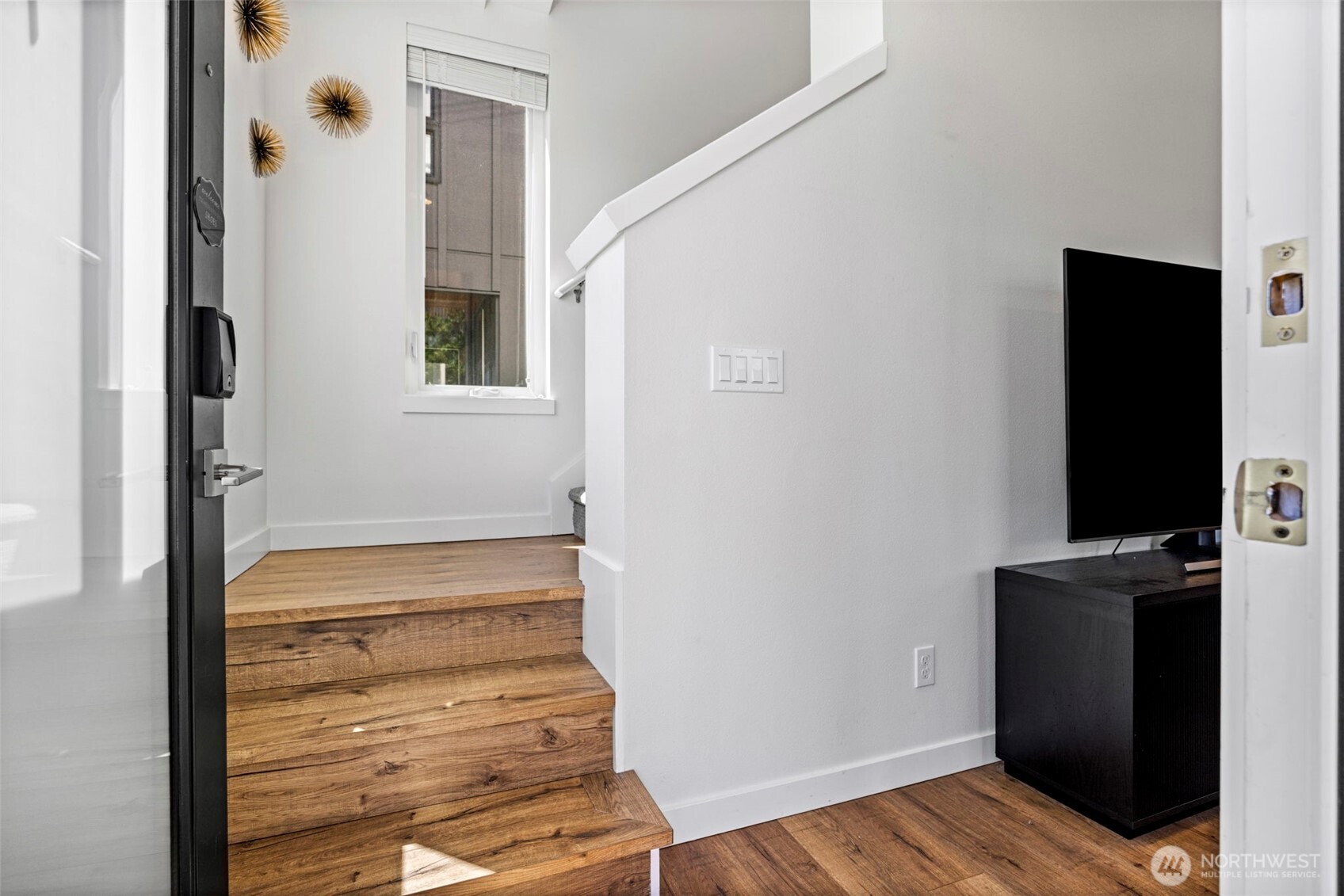 2203 22nd Avenue South, Unit A Seattle, WA 98144 - Photo 14 of 27