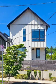 $640,000 | 2203 22nd Avenue South, Unit A, Seattle, WA 98144