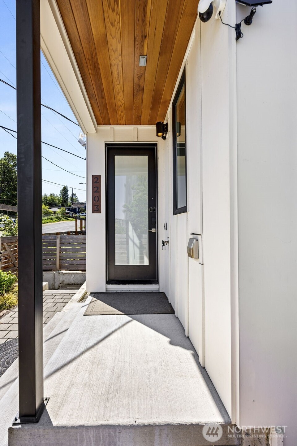 2203 22nd Avenue South, Unit A Seattle, WA 98144 - Photo 3 of 27
