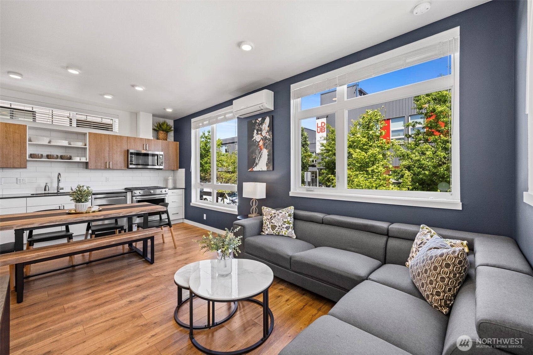 2203 22nd Avenue South, Unit A Seattle, WA 98144 - Photo 4 of 27