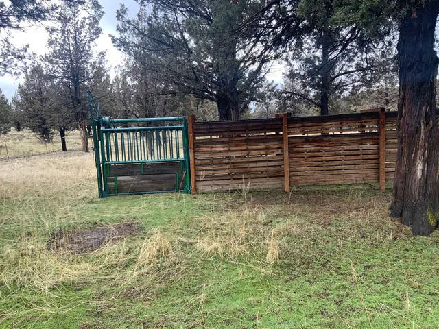 $150,000 | 125 Raccoon Lane, Alturas, CA 96101