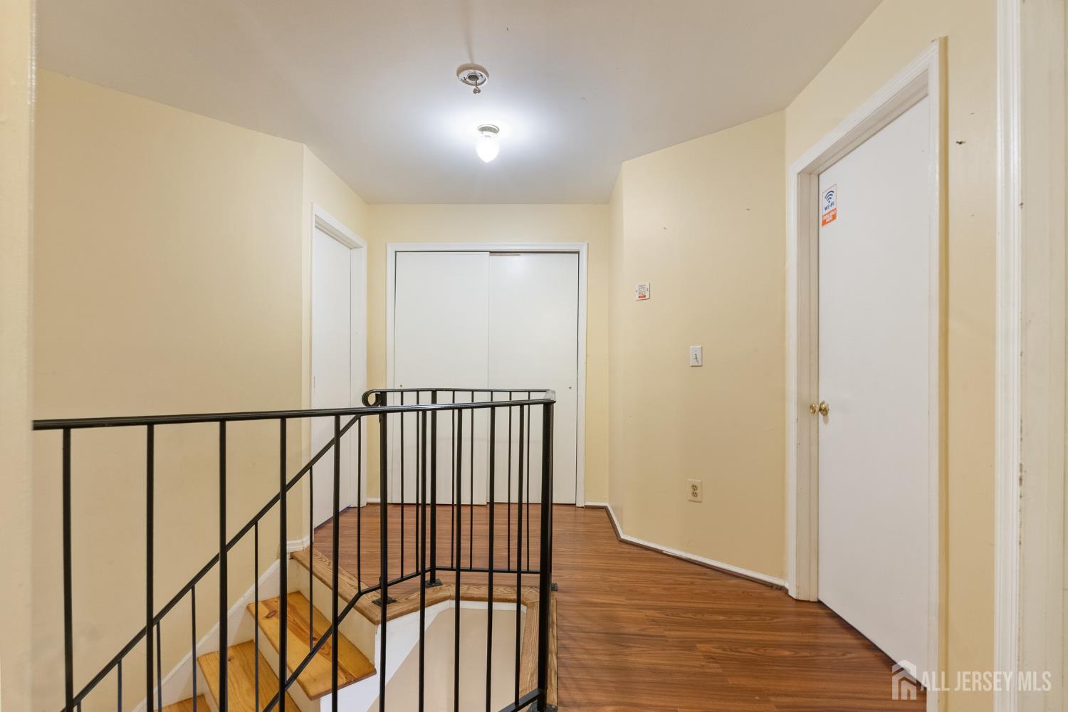 415 Plymouth Road North Brunswick, NJ 08902 - Photo 29 of 41