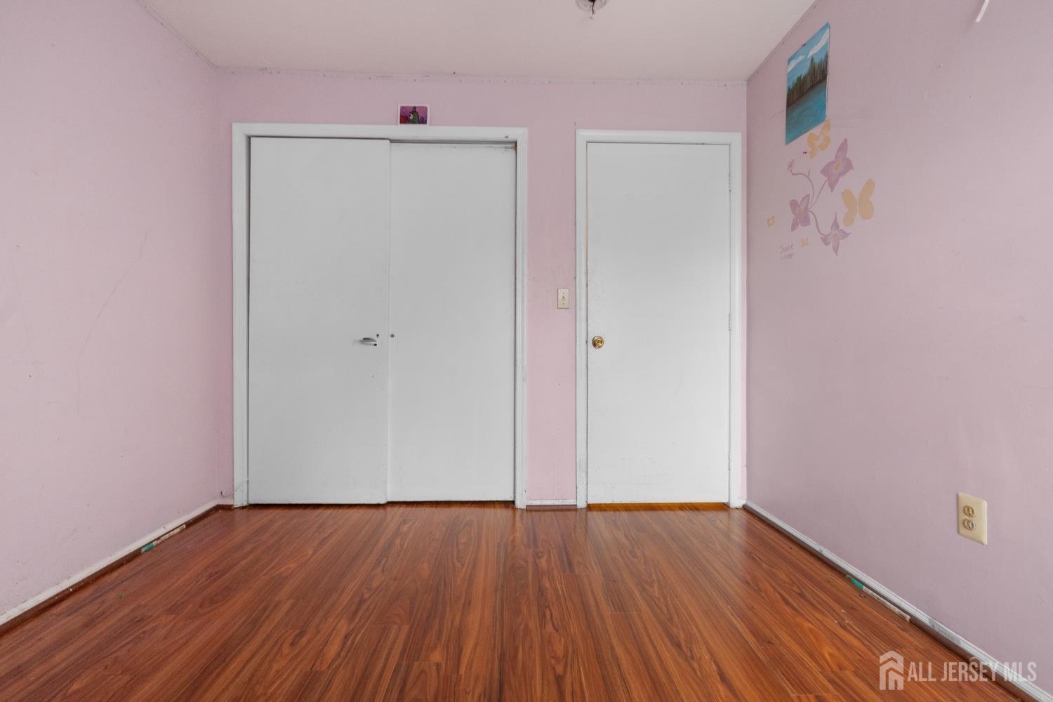 415 Plymouth Road North Brunswick, NJ 08902 - Photo 37 of 41