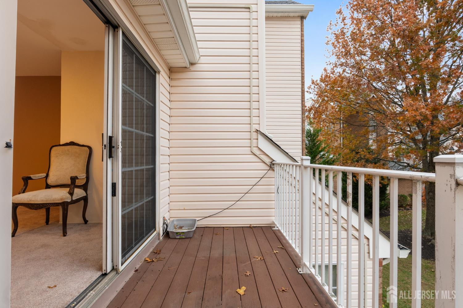 415 Plymouth Road North Brunswick, NJ 08902 - Photo 10 of 41