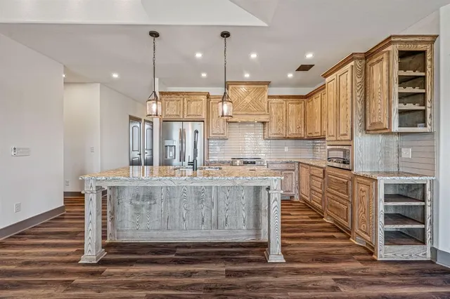 $398,500 | 1035 Barton Ranch Road, Nemo, TX 76070