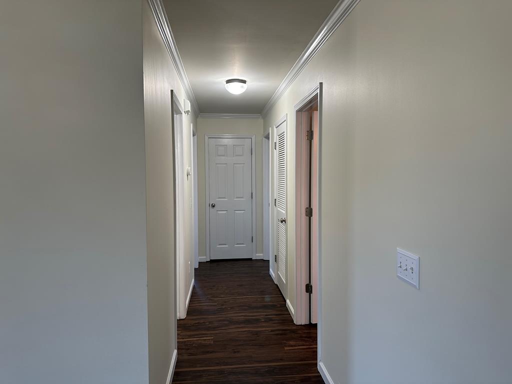 75 Biscayne Lane Dothan, AL 36303 - Photo 32 of 71 Hallway