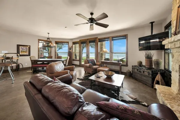 $1,387,000 | 2649 Hideaway Lane, Graford, TX 76449