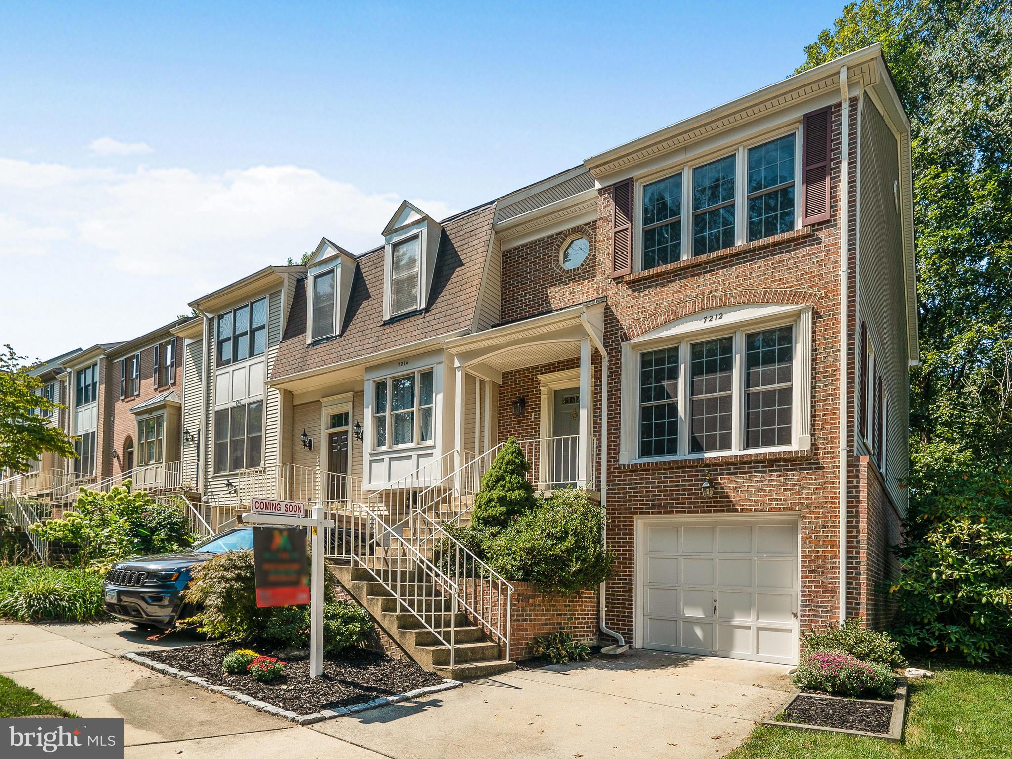 7212 Olde Lantern Way Springfield, VA 22152 - Photo 1 of 42 Gallery Image 1