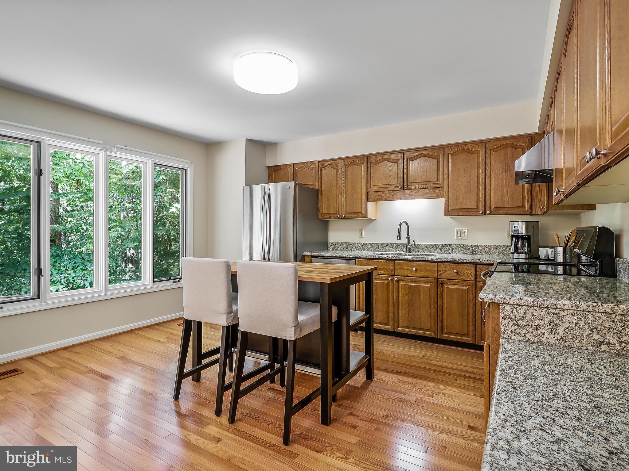 7212 Olde Lantern Way Springfield, VA 22152 - Photo 14 of 42 Gallery Image 14