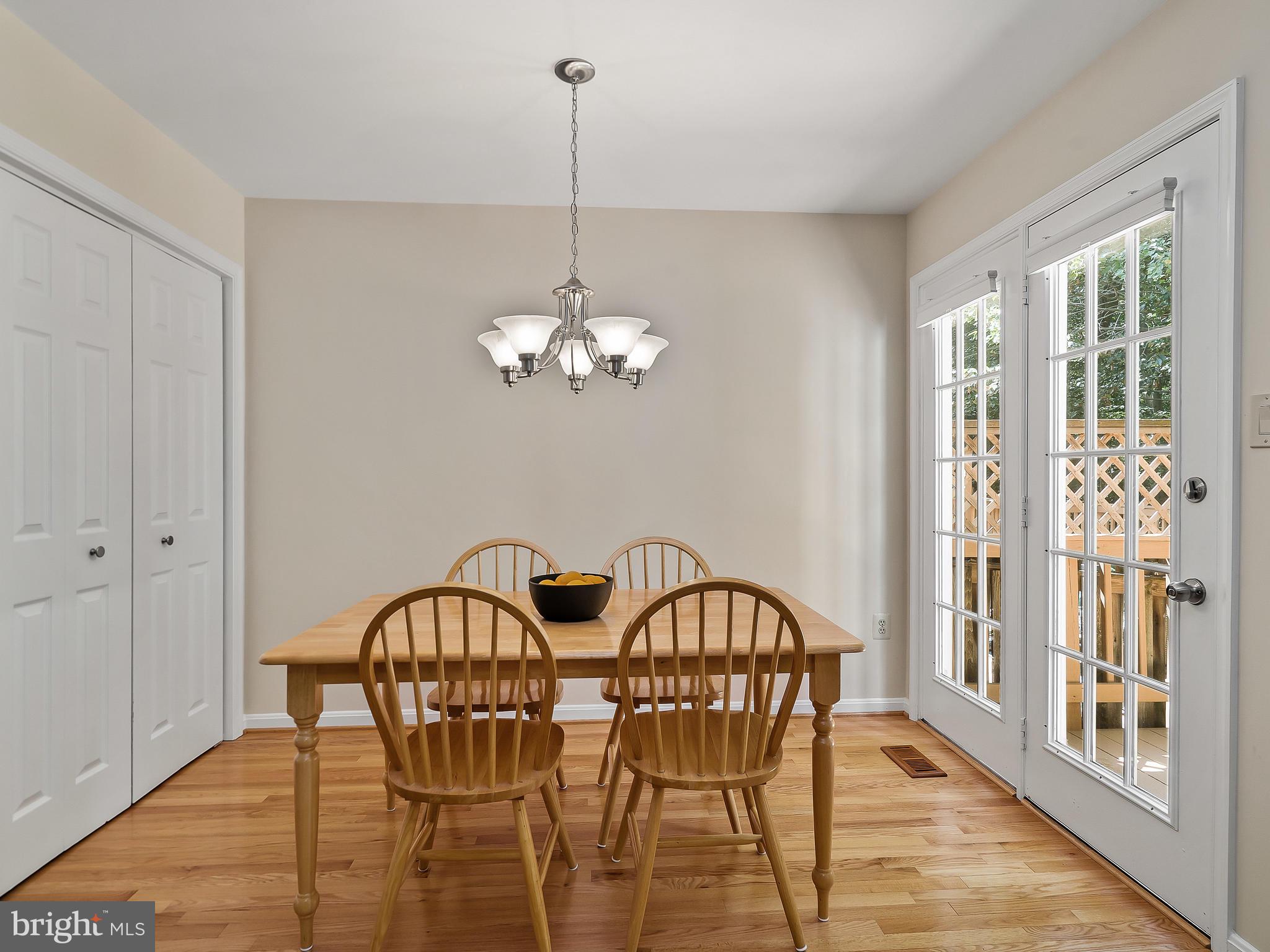 7212 Olde Lantern Way Springfield, VA 22152 - Photo 21 of 42 Gallery Image 21