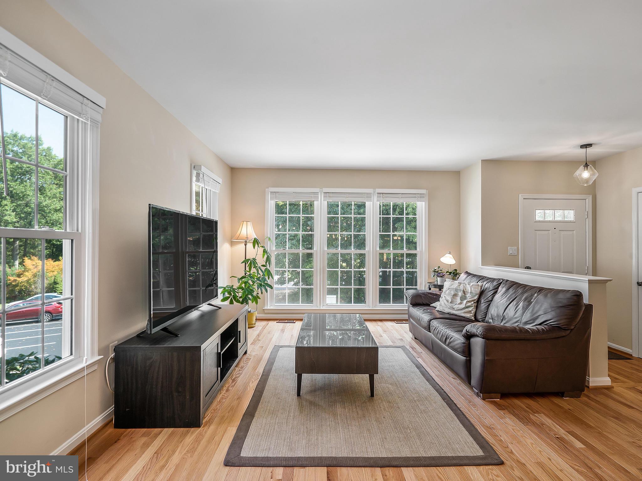 7212 Olde Lantern Way Springfield, VA 22152 - Photo 9 of 42 Gallery Image 9