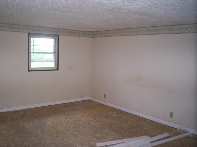 4835 East St Road Lebanon, IN 46052 - Photo 5 of 11 Gallery Image 5