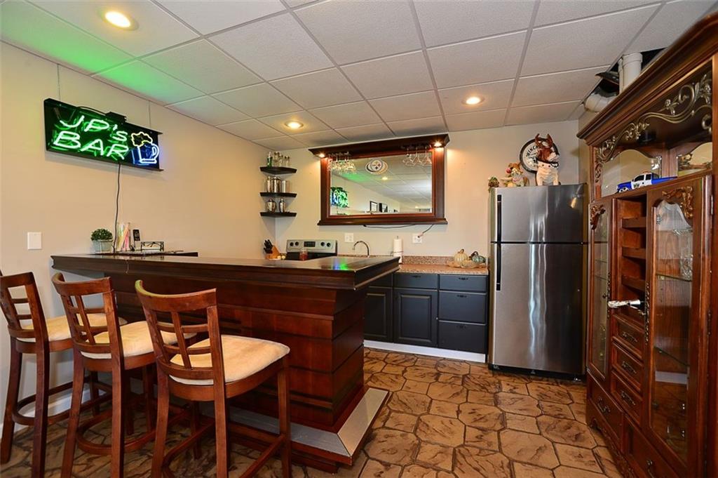 808 Ridge Avenue Canonsburg, PA 15317 - Photo 20 of 24 Gallery Image 20