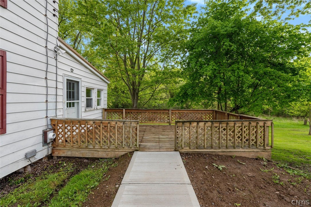 6982 Webster Road Auburn, NY 13021 - Photo 5 of 35