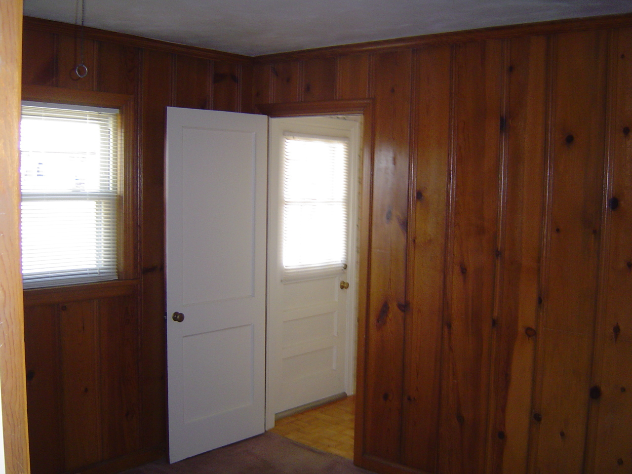 322 Liberty Road Northeast Roanoke, VA 24012 - Photo 5 of 15 Interior