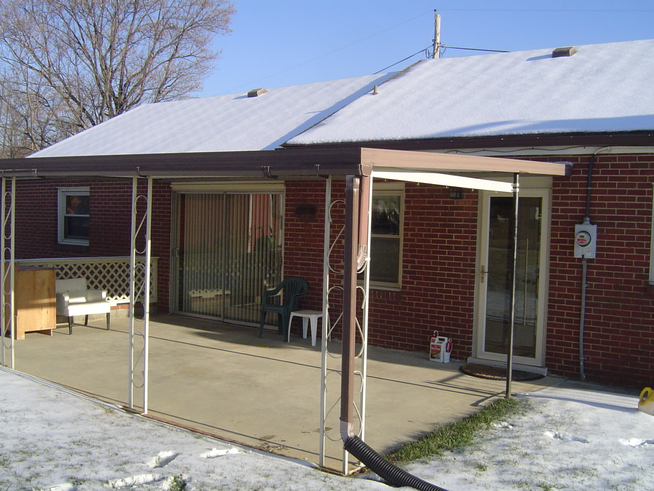 322 Liberty Road Northeast Roanoke, VA 24012 - Photo 7 of 15 Back patio