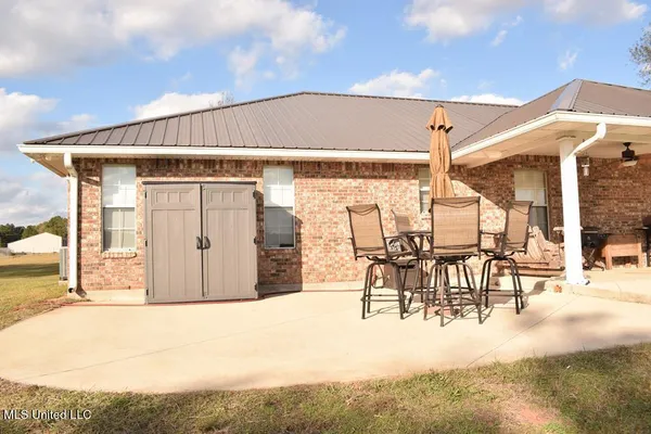 $425,000 | 54 Ballard Road, Perkinston, MS 39573