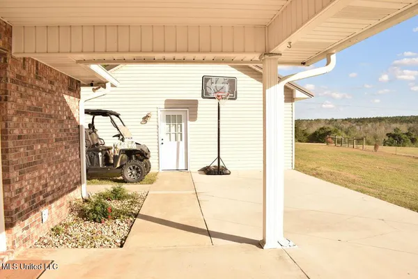$425,000 | 54 Ballard Road, Perkinston, MS 39573