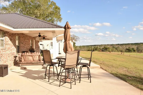 $425,000 | 54 Ballard Road, Perkinston, MS 39573