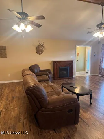 $425,000 | 54 Ballard Road, Perkinston, MS 39573