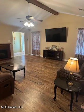 $425,000 | 54 Ballard Road, Perkinston, MS 39573
