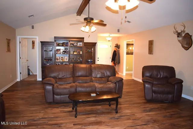 $425,000 | 54 Ballard Road, Perkinston, MS 39573