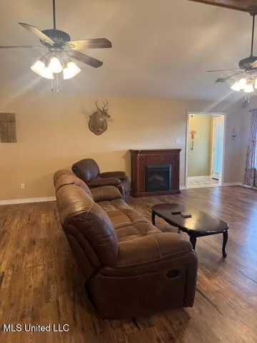 $425,000 | 54 Ballard Road, Perkinston, MS 39573