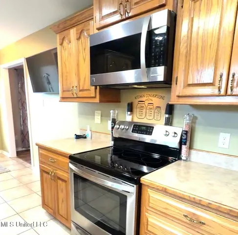 $425,000 | 54 Ballard Road, Perkinston, MS 39573