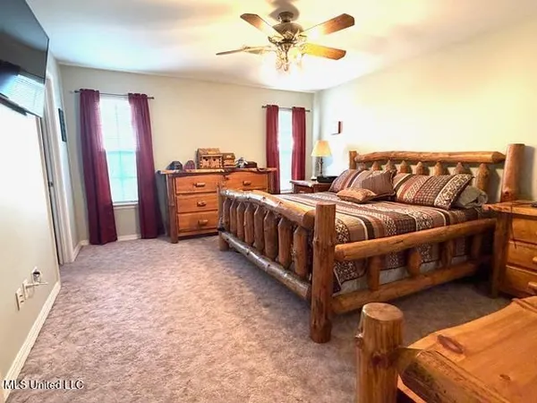 $425,000 | 54 Ballard Road, Perkinston, MS 39573