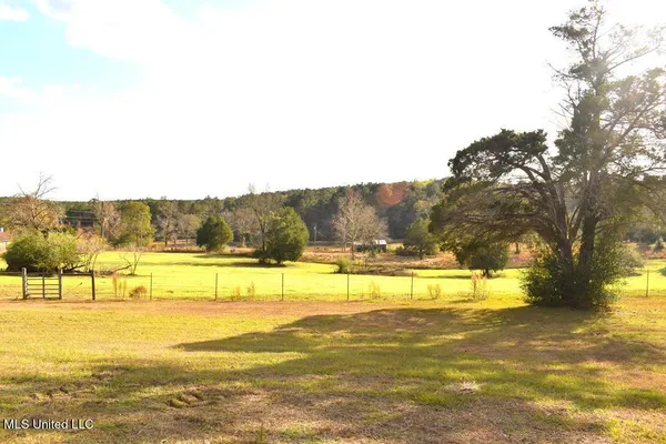 $425,000 | 54 Ballard Road, Perkinston, MS 39573
