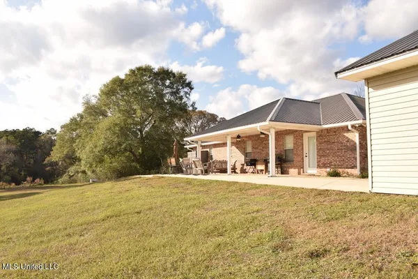 $425,000 | 54 Ballard Road, Perkinston, MS 39573