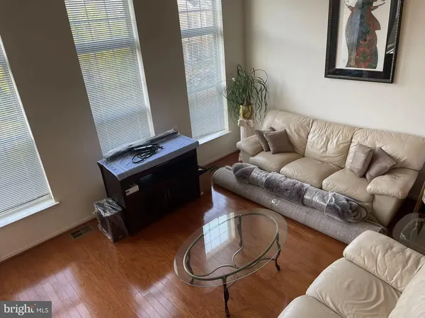 $2,800 | 5123 Anchorstone Drive, Unit 503, Woodbridge, VA 22192