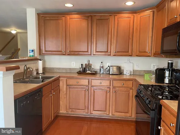 $2,800 | 5123 Anchorstone Drive, Unit 503, Woodbridge, VA 22192