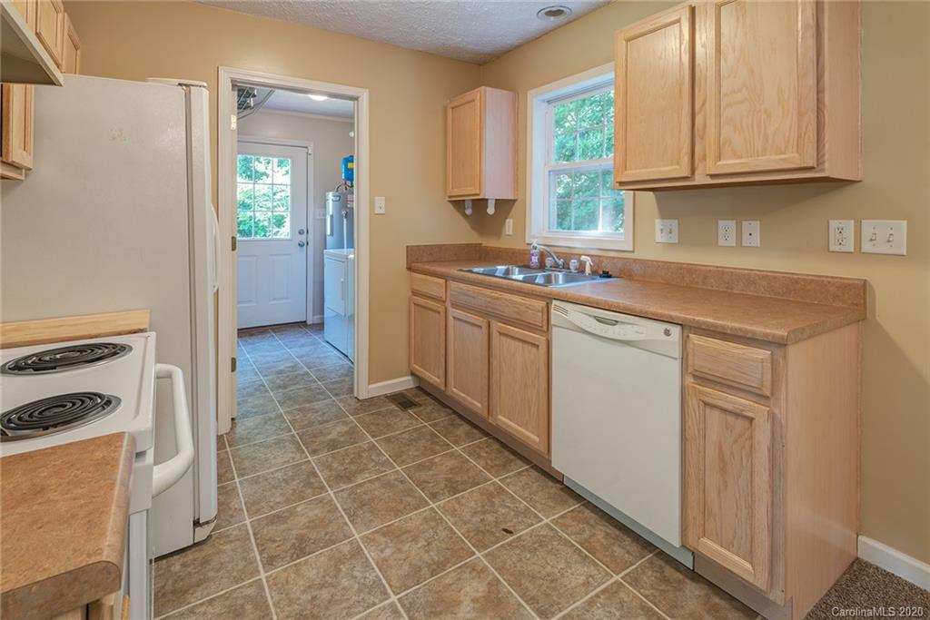 162 Rocking Porch Ridge Asheville, NC 28805 - Photo 12 of 25 Gallery Image 12