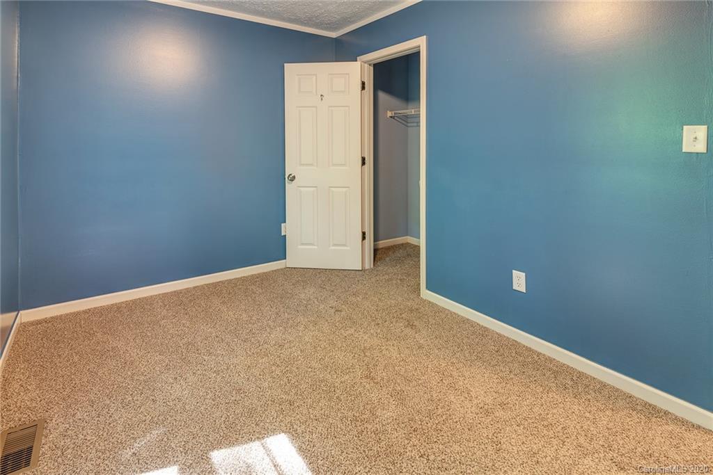 162 Rocking Porch Ridge Asheville, NC 28805 - Photo 20 of 25 Gallery Image 20