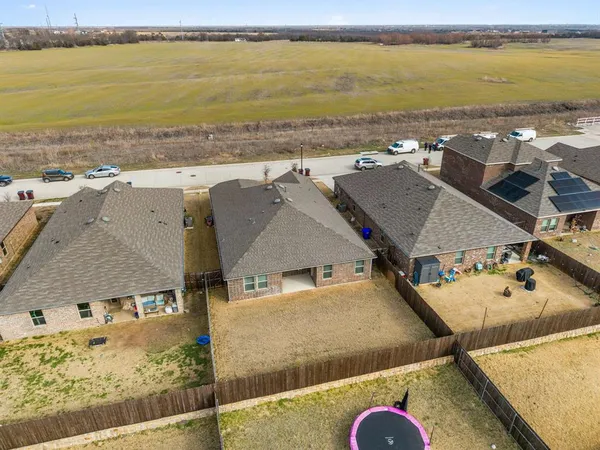 $325,500 | 3020 Wooten Trail, Royse City, TX 75189