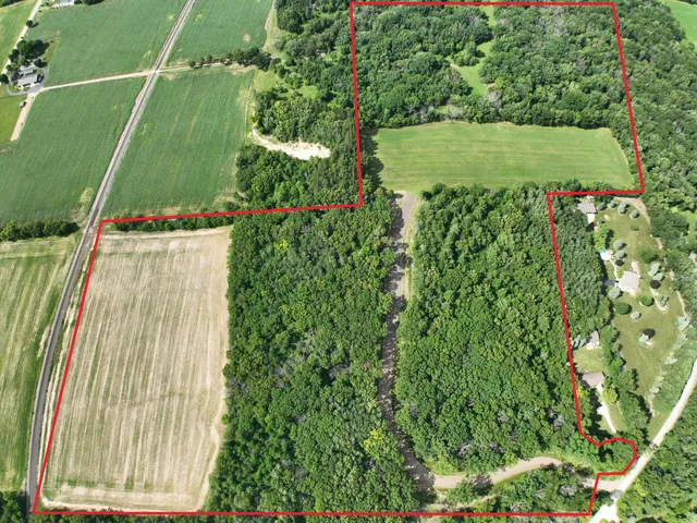 $2,950,000 | Lt1 Oak Knoll Road, Burlington, WI 53105