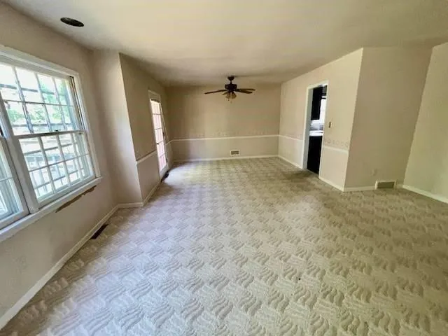 $169,900 | 8320 Willow Way, Raytown, MO 64138