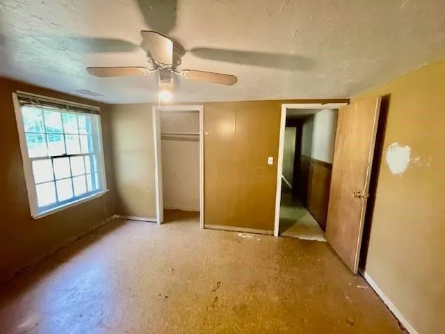 $169,900 | 8320 Willow Way, Raytown, MO 64138