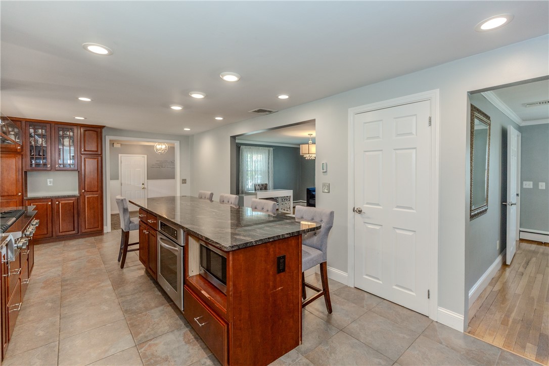 72 Main Street North Smithfield, RI 02876 - Photo 25 of 50