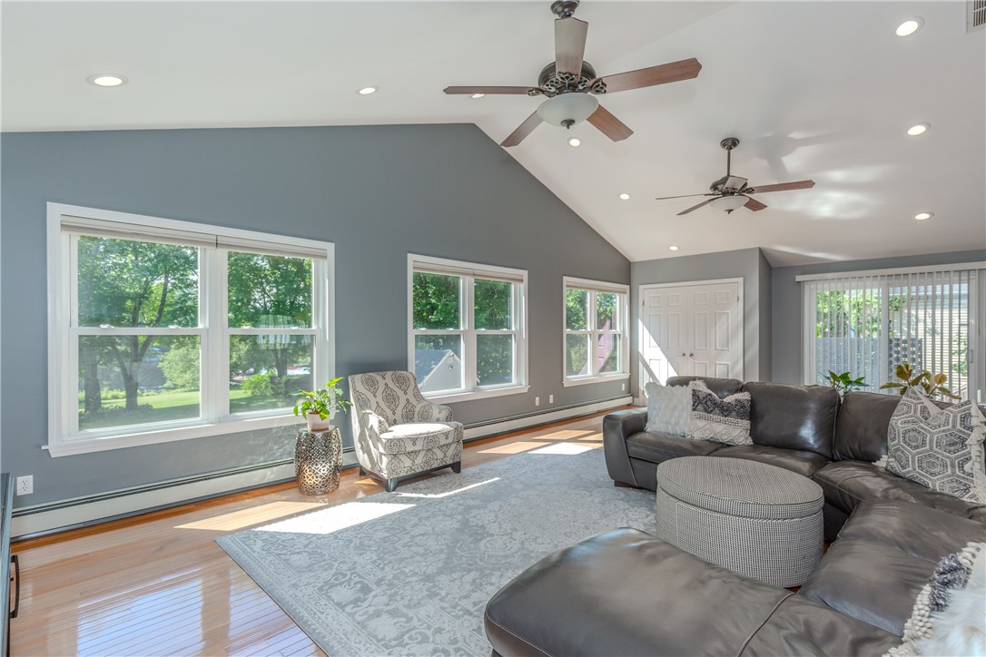 72 Main Street North Smithfield, RI 02876 - Photo 31 of 50