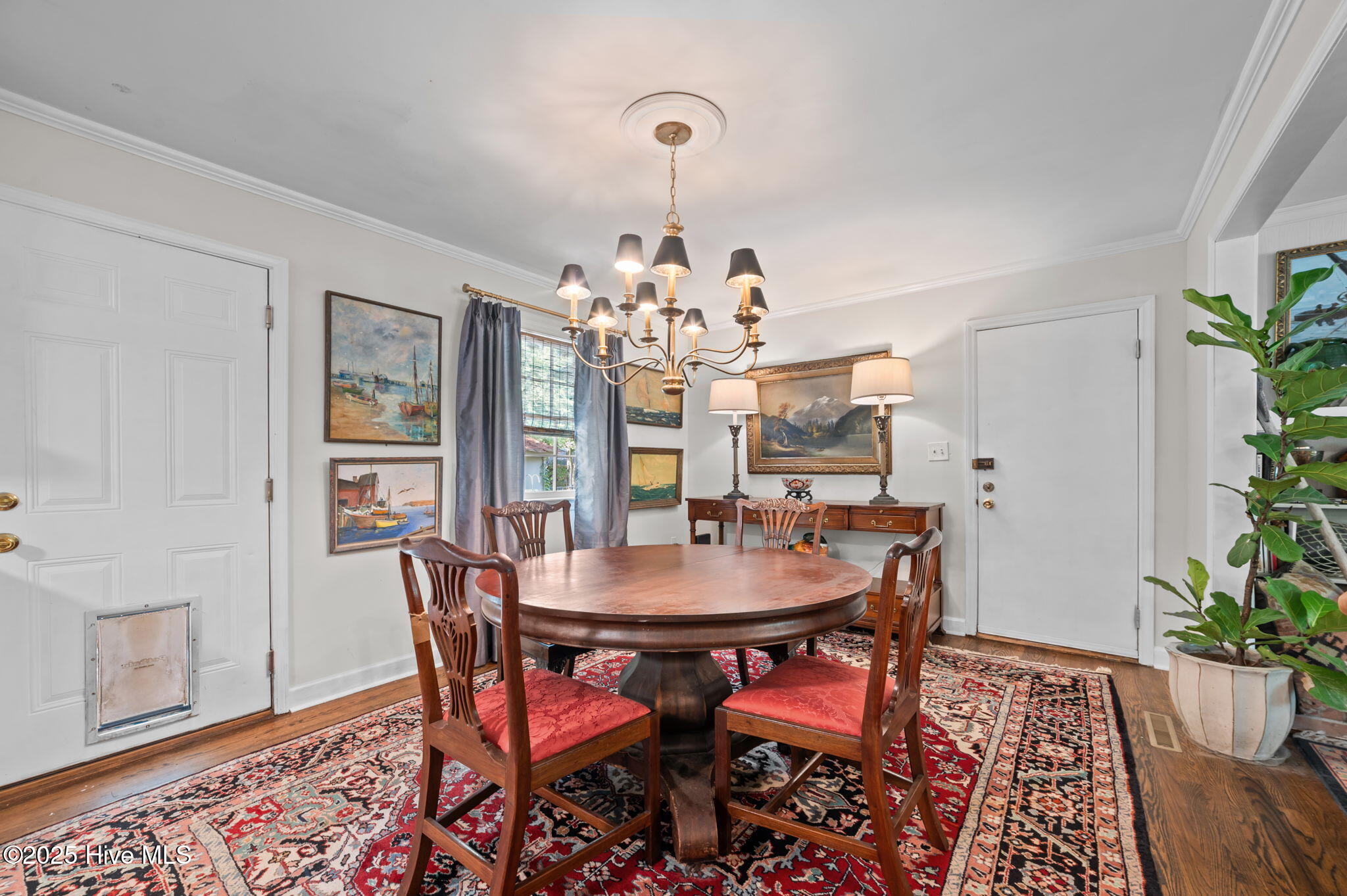 307 Rodmans Road Washington, NC 27889 - Photo 16 of 38 Dining area.