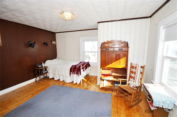 23 Farmcrest Avenue Lexington, MA 02421 - Photo 9 of 15