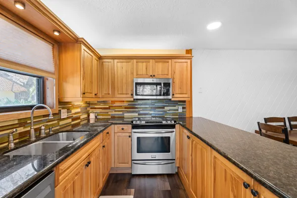 $359,999 | 110 North Delaware Boulevard, Unit 13A, Jupiter, FL 33458