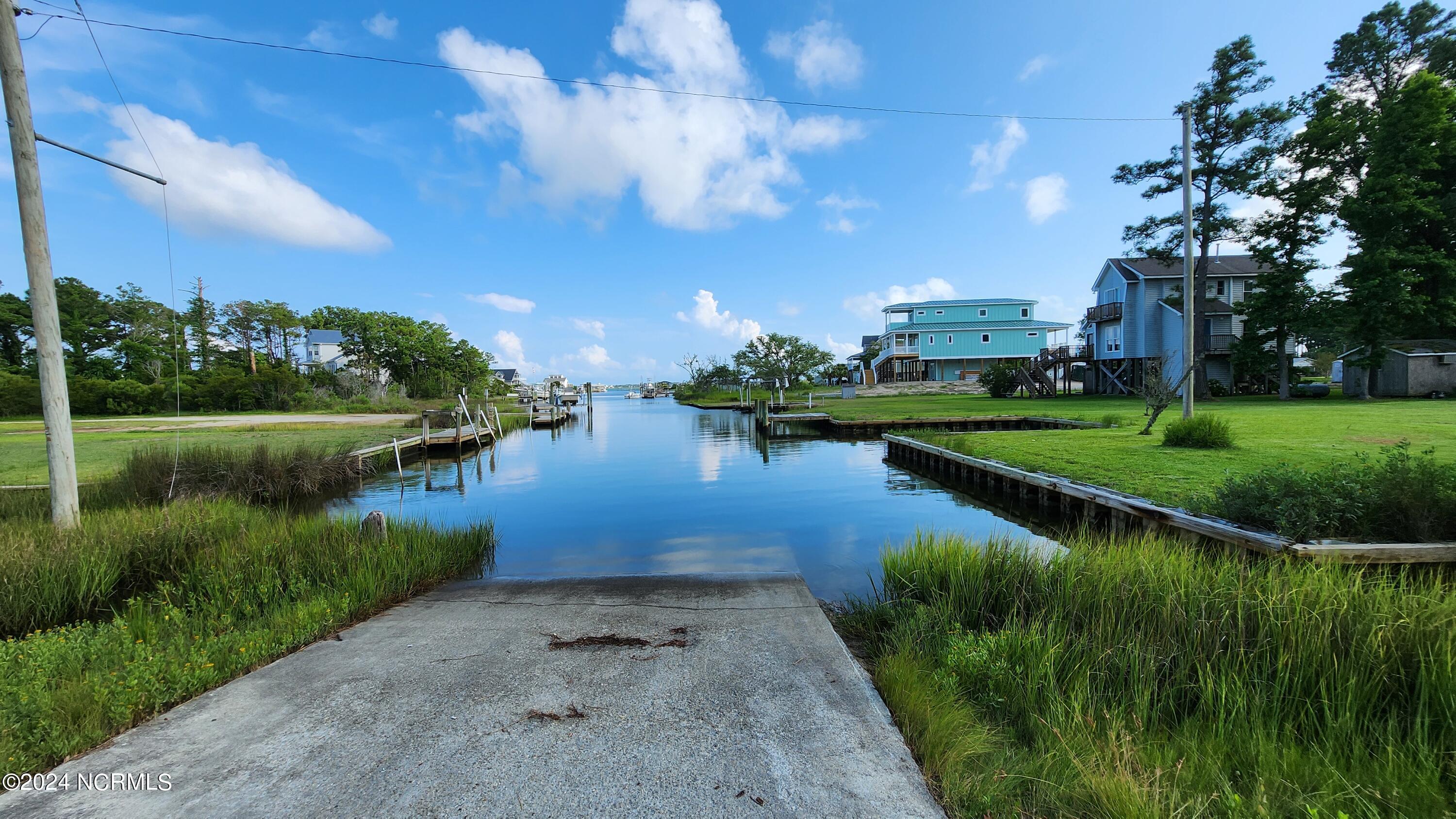 310 Harbour Point Road Beaufort, NC 28516 - Photo 64 of 65 20240628_171700