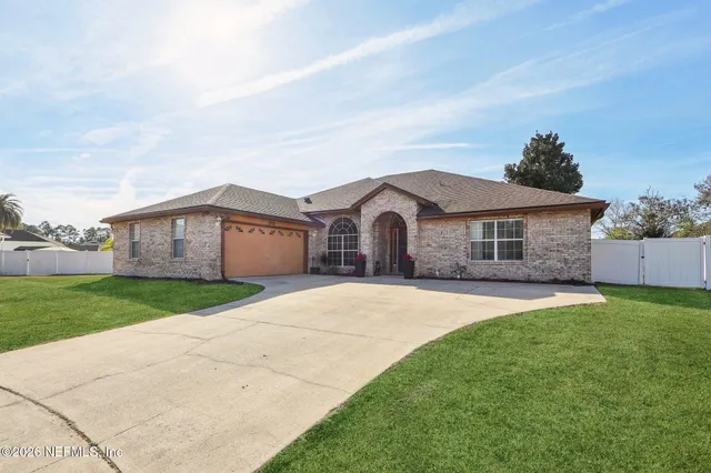 $425,000 | 2900 Plum Orchard Drive, Orange Park, FL 32073